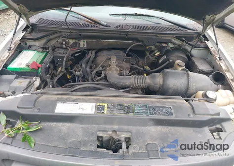 2002 Ford F-150 Xl/Xlt из США, поврежденный, VIN 1FTRF17272NB83051